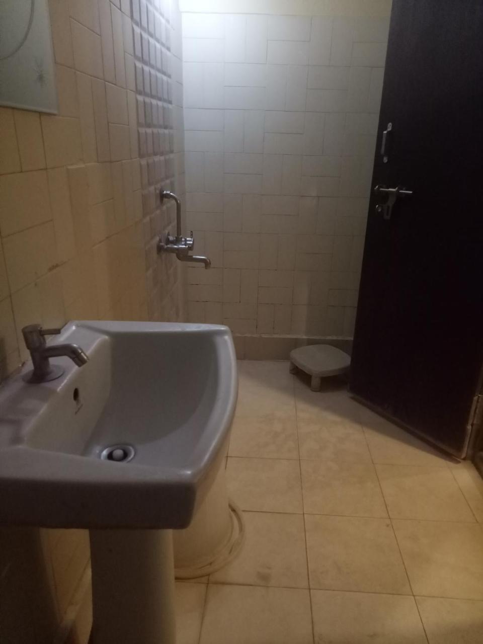 Hotel Sangeeth Lodging Májszúr Kültér fotó